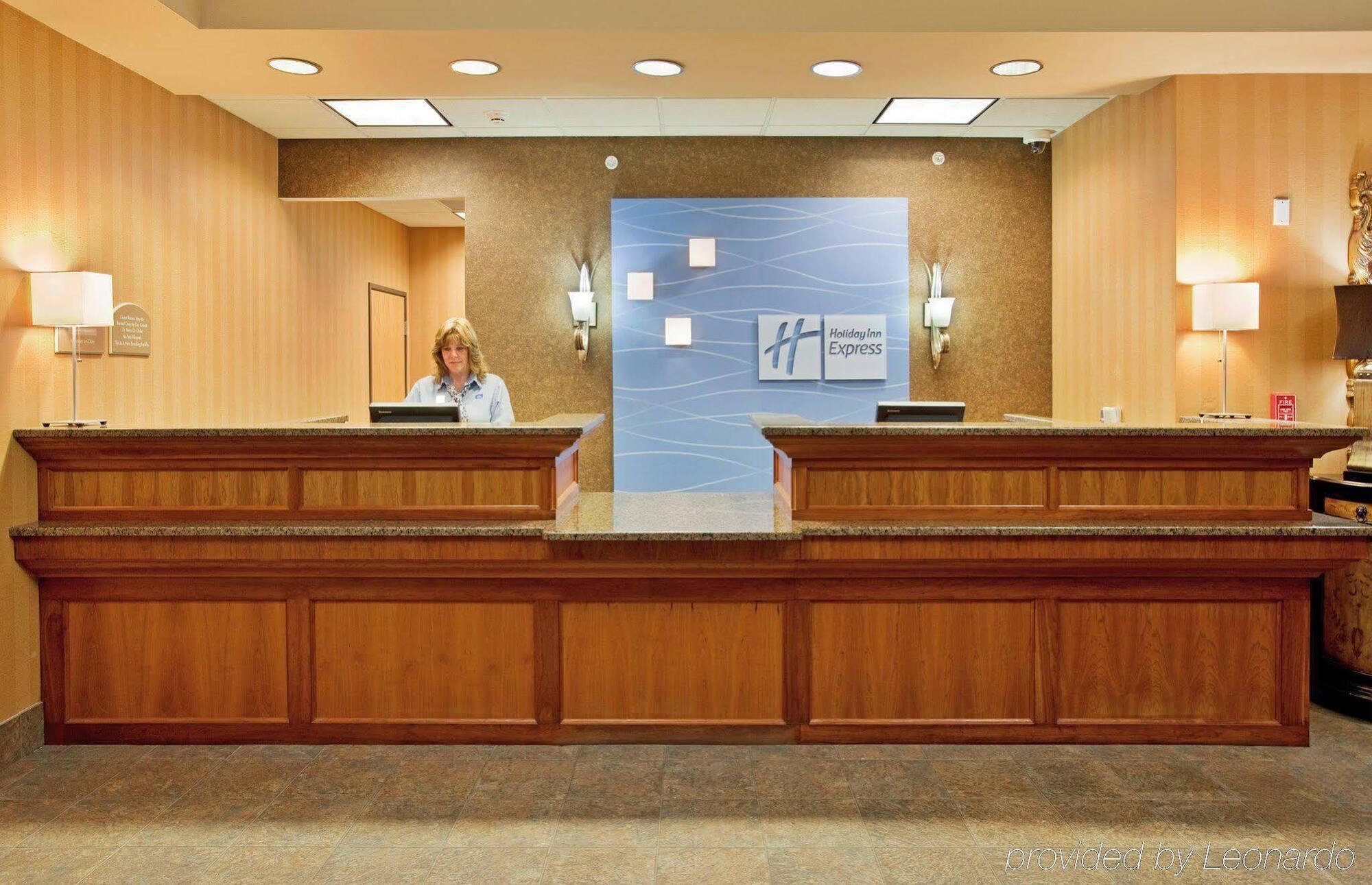 Holiday Inn Express Hastings By Ihg Zewnętrze zdjęcie
